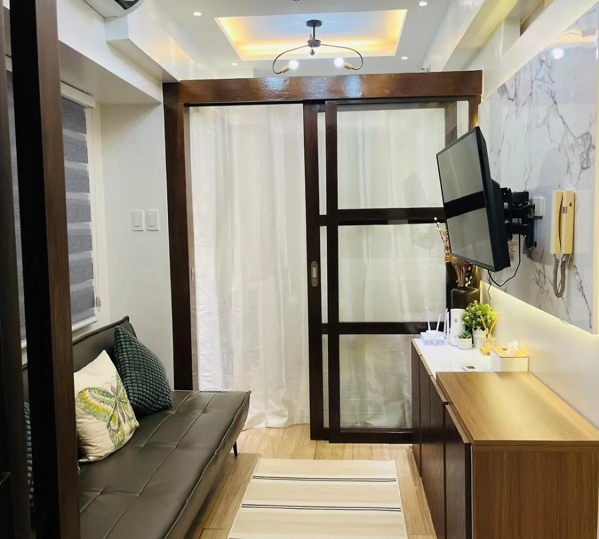 Condo In Coast Residences, Pasay City Manila